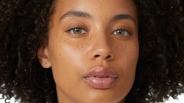 Super Stay® Up to 24HR Long-Lasting Skin Tint with Vitamin C