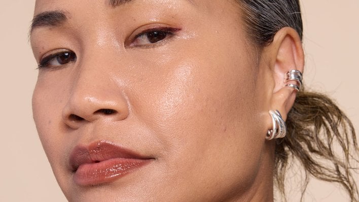 Lifter Plump & Glow Foundation