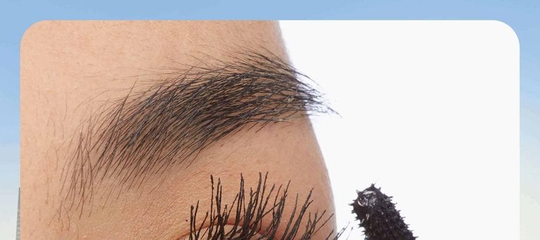 Lash Sensational Sky High® Space Diamond Glitter Mascara Topper